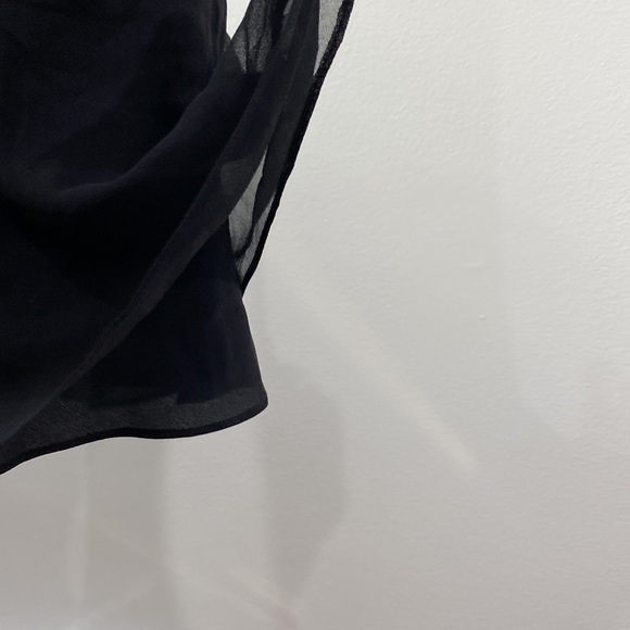 BCBG Max Azria Silk Chiffon Sleeveless Knee Lenght Dress - Picture 8 of 8